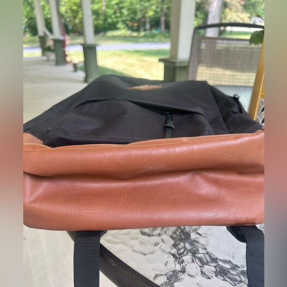 Herschel Supply Company Black and Tan Backpack - Picture 8 of 8